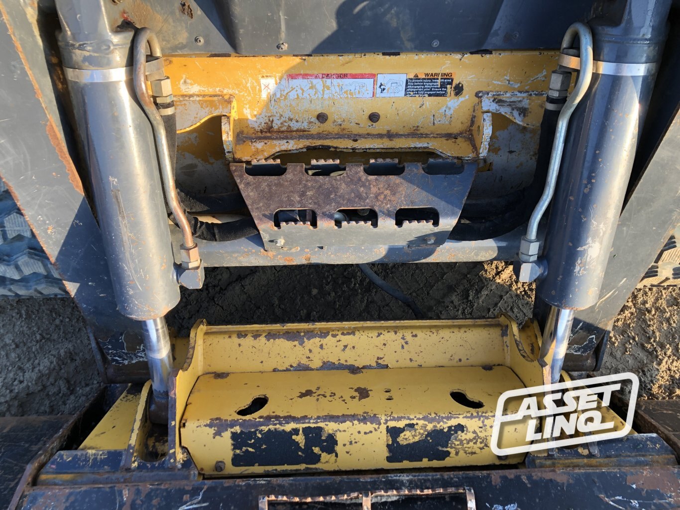 2013 John Deere 329D Skid Steer