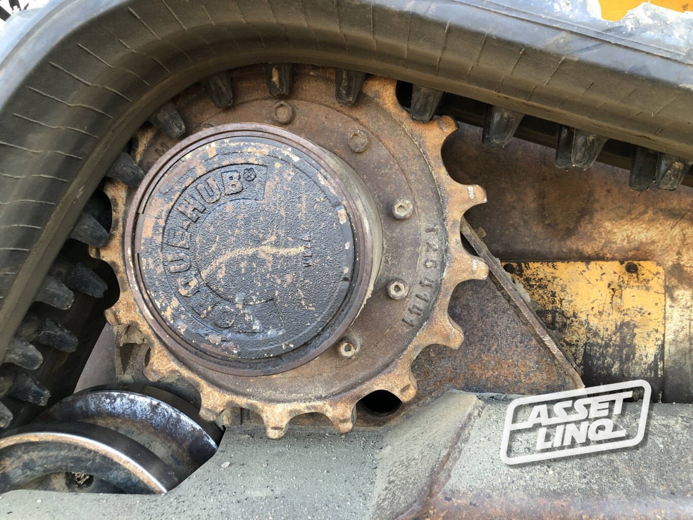 2013 John Deere 329D Skid Steer