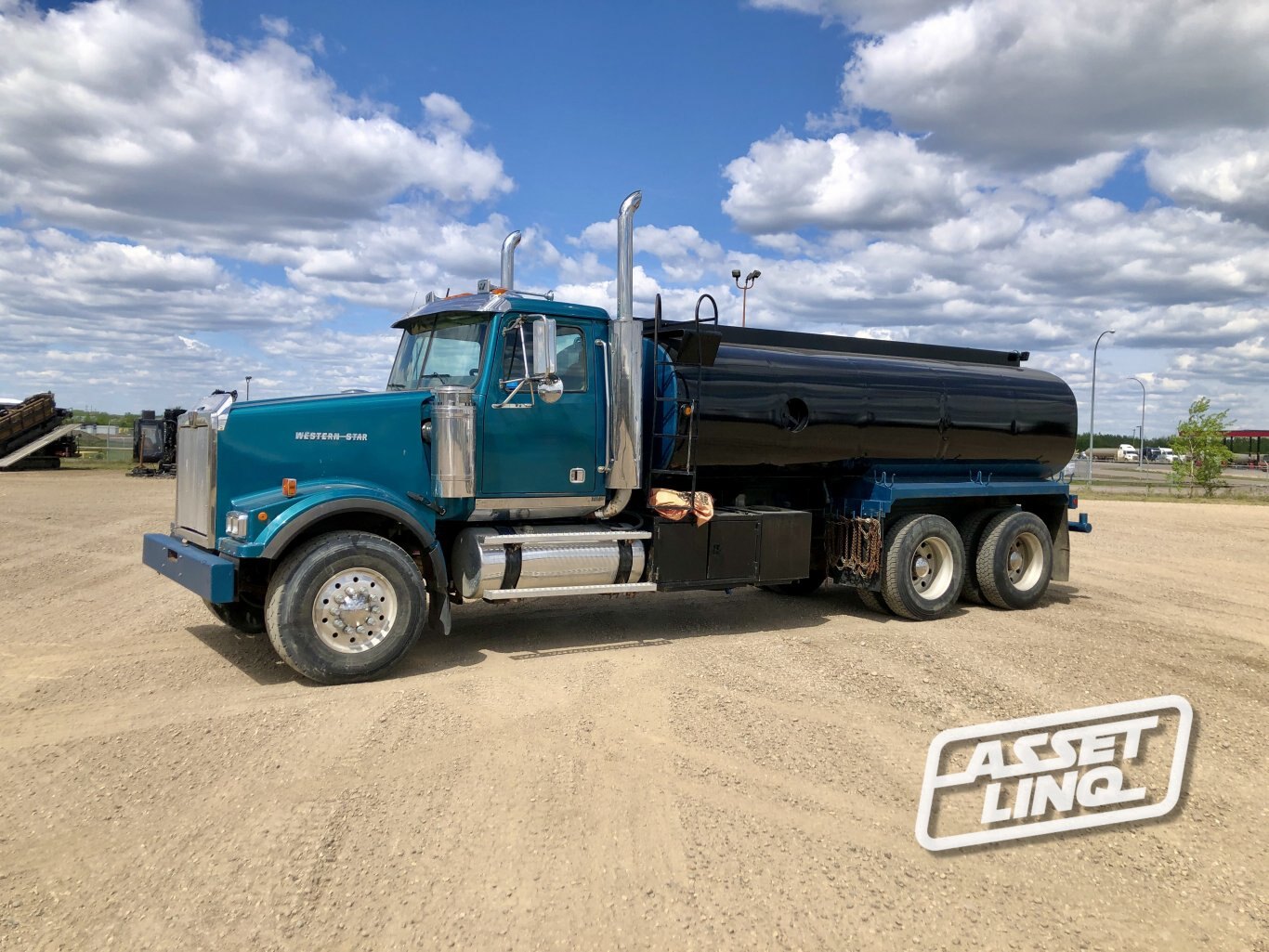 Western Star 4964 T/A Water Tank Truck