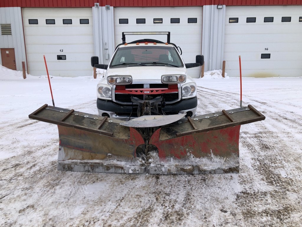 Dodge Ram 3500 SLT 4x4 Plow Truck w/ Sander