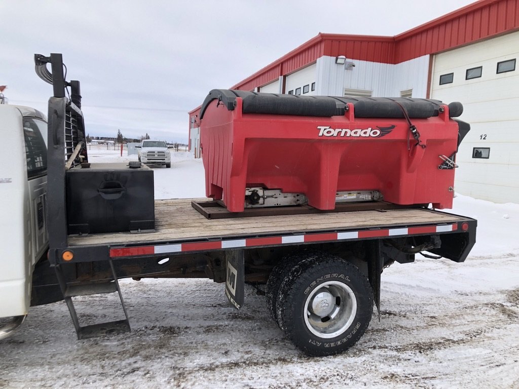 Dodge Ram 3500 SLT 4x4 Plow Truck w/ Sander