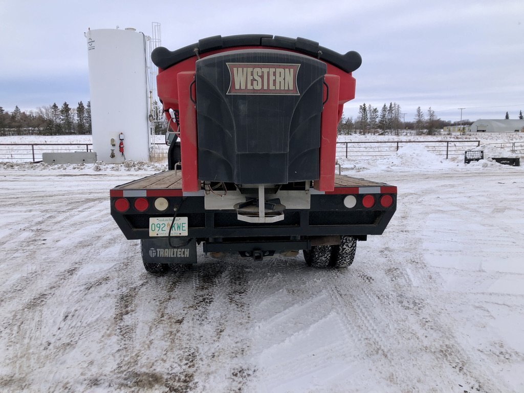 Dodge Ram 3500 SLT 4x4 Plow Truck w/ Sander