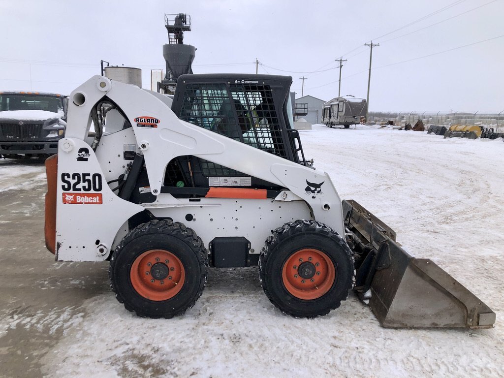 2009 Bobcat S250 Skid Steer Loader