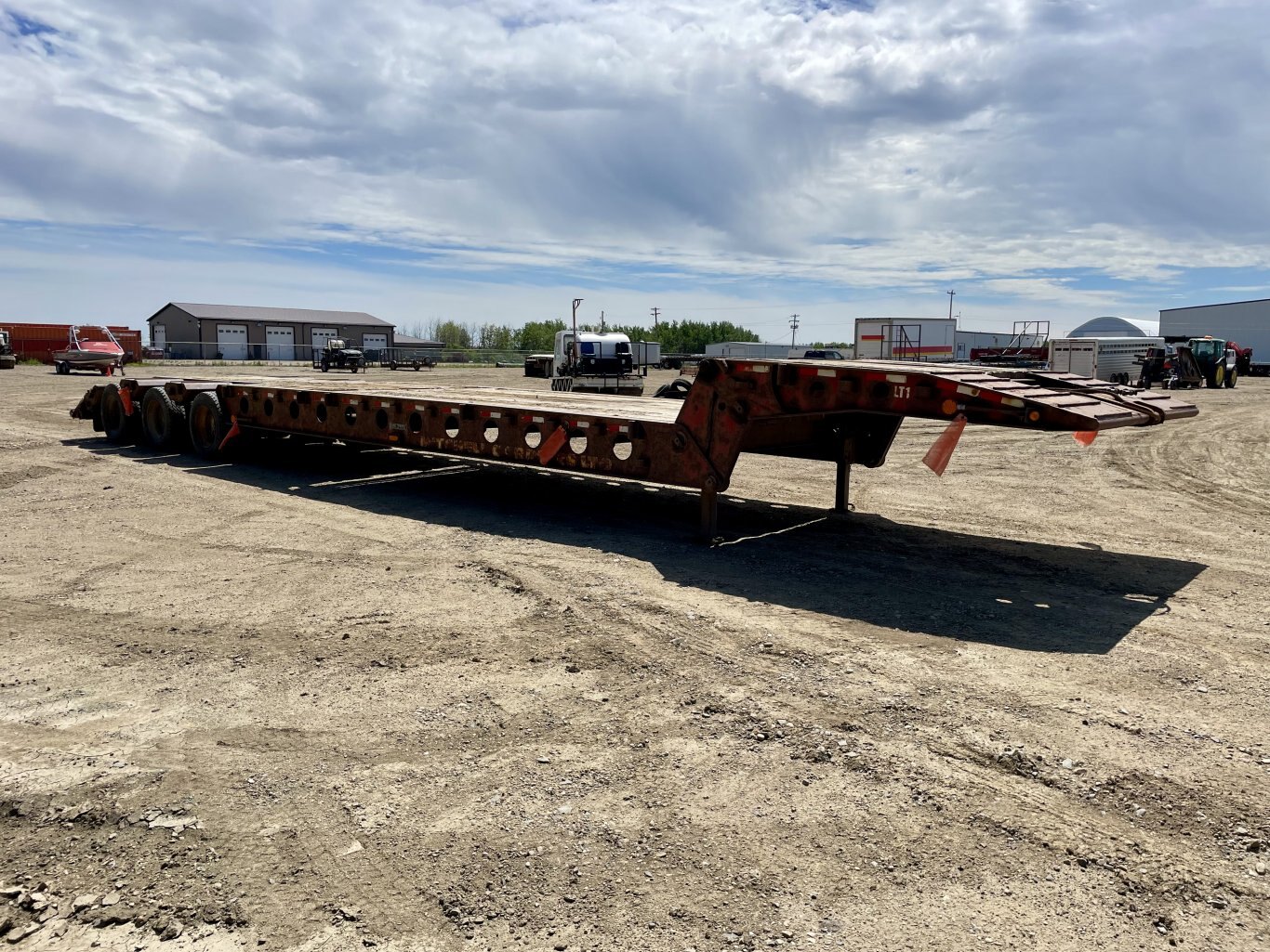 2002 Altek Tridem Scissorneck Lowboy Trailer