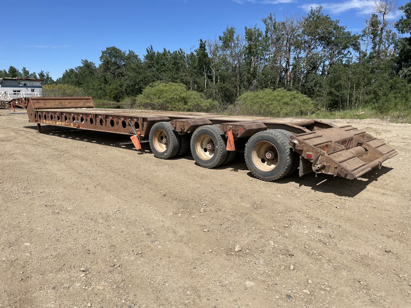 2002 Altek Tridem Scissorneck Lowboy Trailer