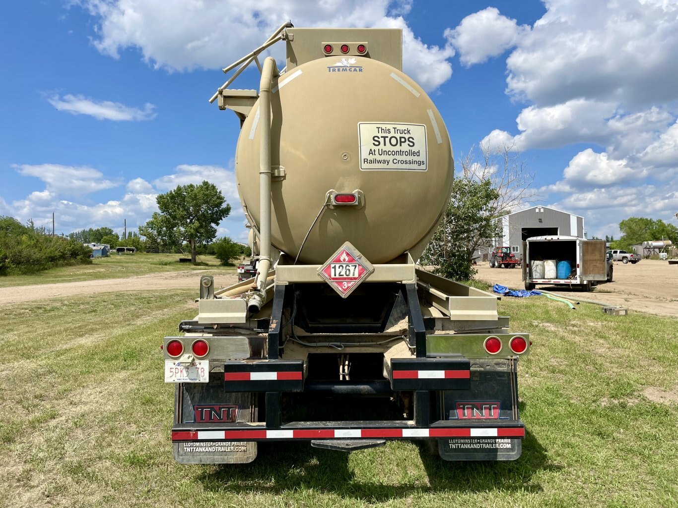 2015 Tremcar 407 42m3 Aluminum Tridem Tank Trailer