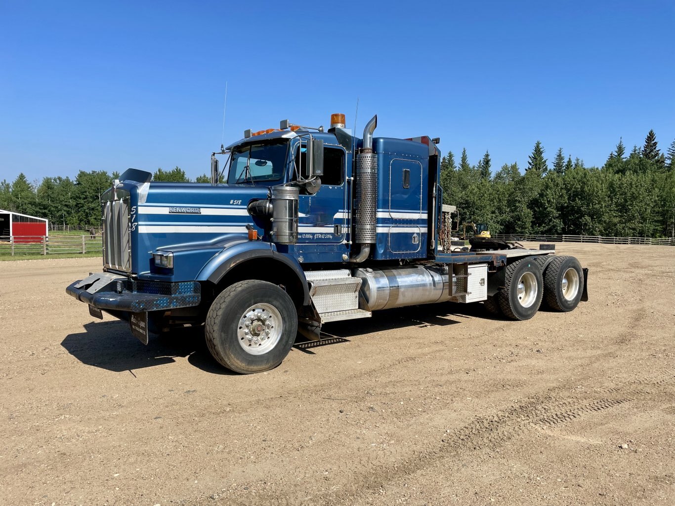 2005 Kenworth C500B T/A Winch Tractor Truck