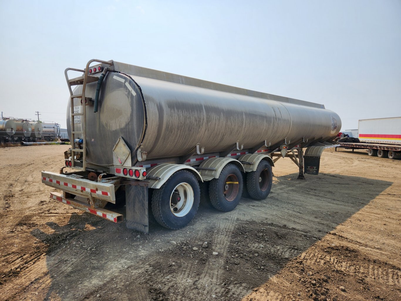 2014 Hutchinson 406 Crude 38m3 Aluminum Tridem Tank Trailer