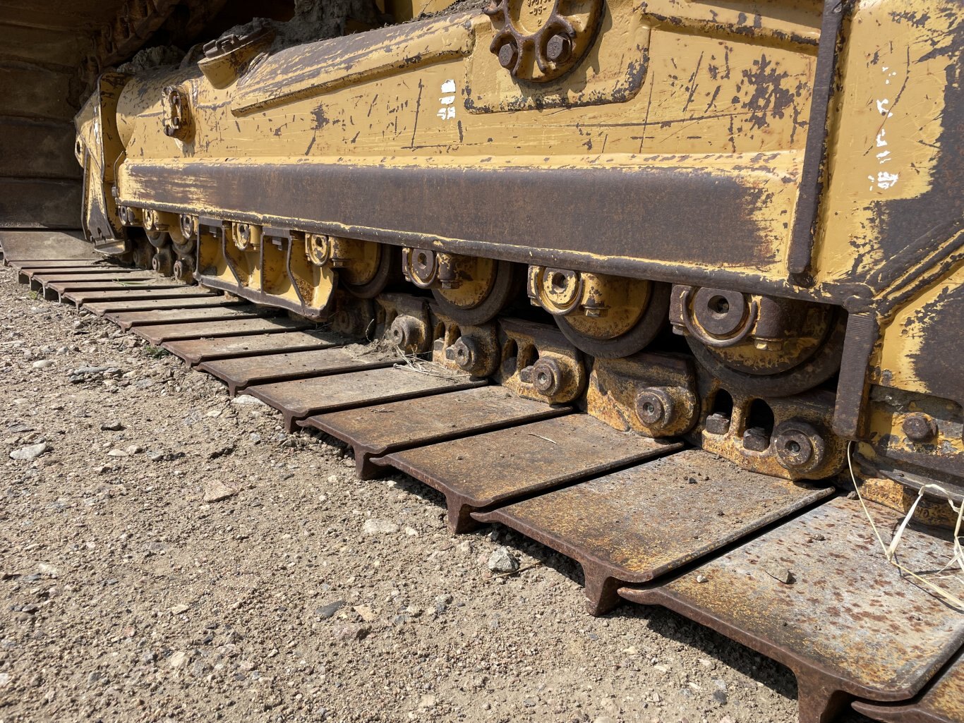 2004 Caterpillar D5N LGP VPAT Dozer