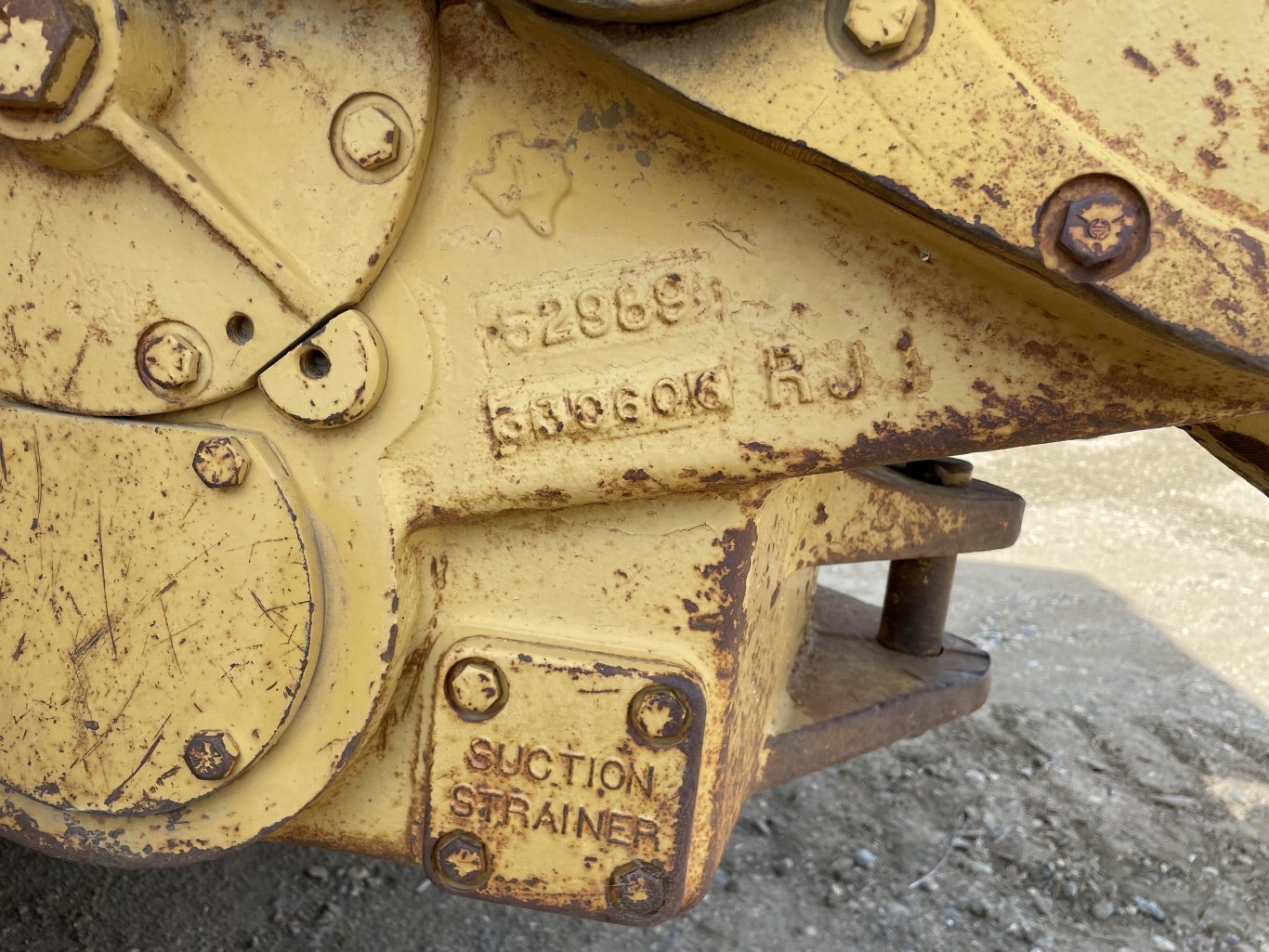 2004 Caterpillar D5N LGP VPAT Dozer