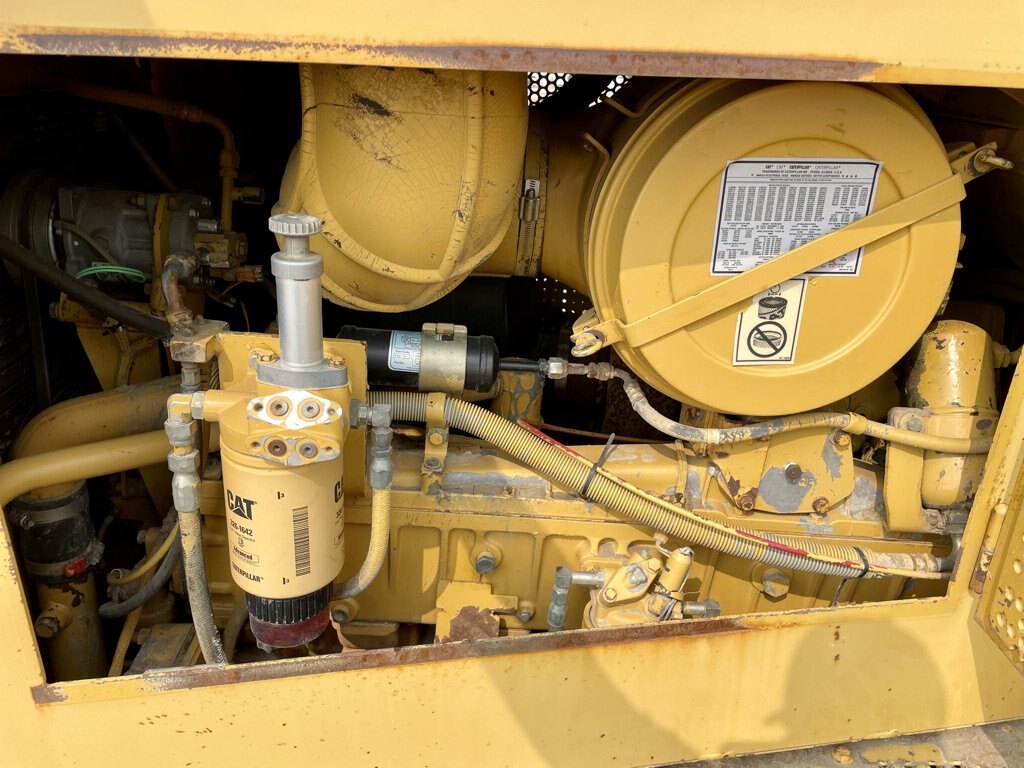 2001 Caterpillar D8R S/U Dozer