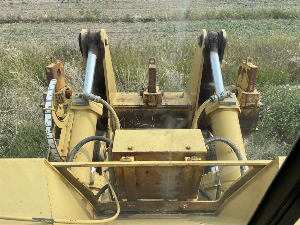 2001 Caterpillar D8R S/U Dozer