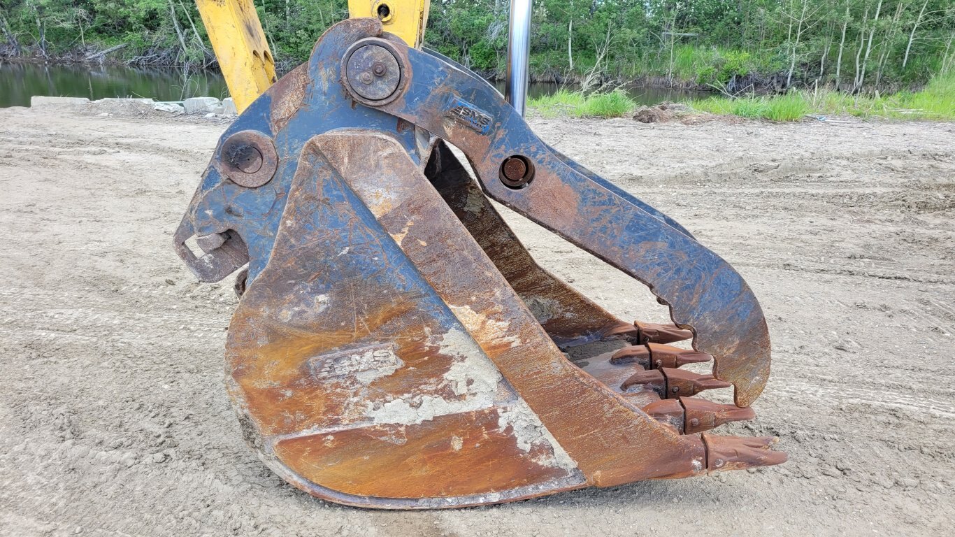 2017 Komatsu PC290LC 11 290 Excavator