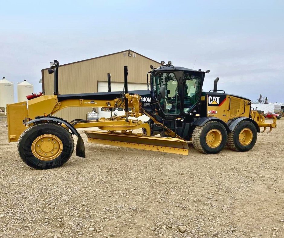 2018 Caterpillar 140M AWD Motor Grader w/ Snow Wing