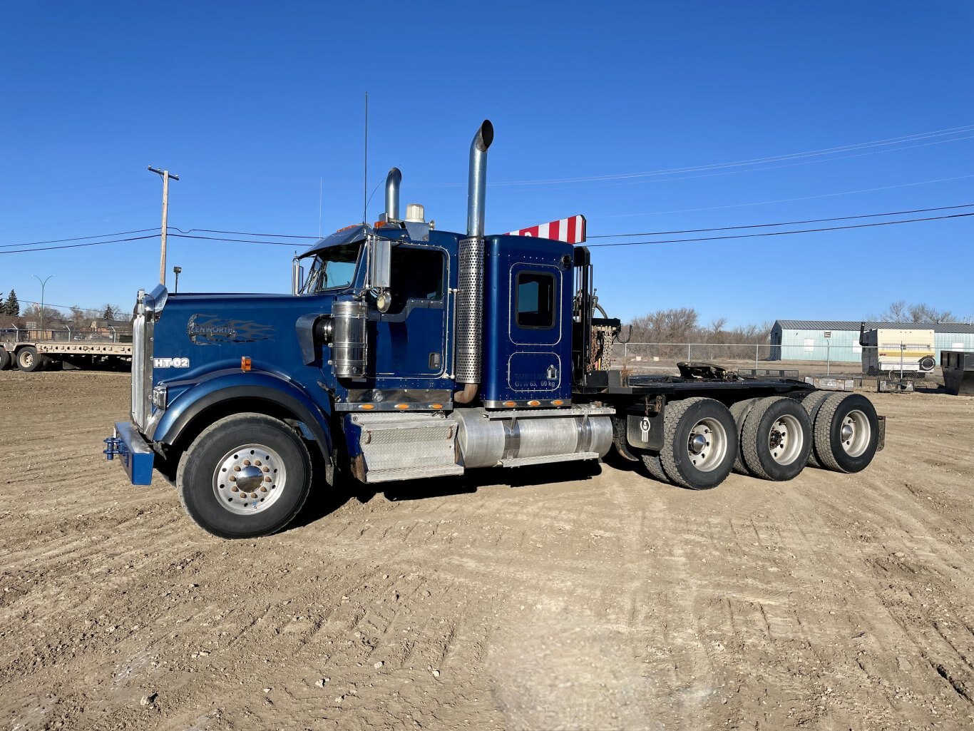 2008 Kenworth W900 Tridrive Winch Truck Tractor w/ Cat 6NZ