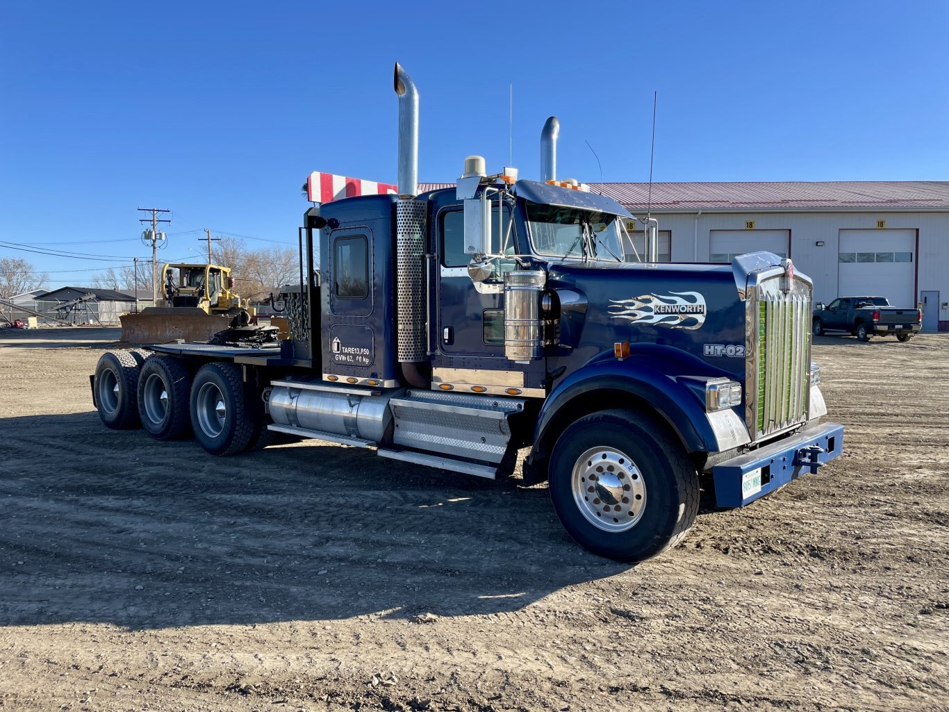 2008 Kenworth W900 Tridrive Winch Truck Tractor w/ Cat 6NZ