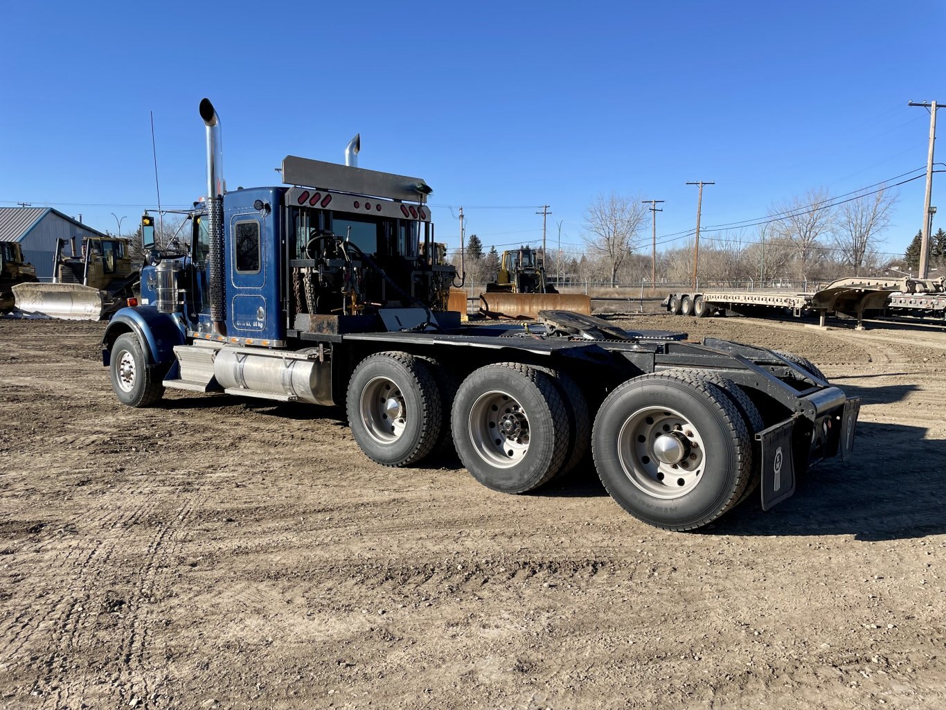 2008 Kenworth W900 Tridrive Winch Truck Tractor w/ Cat 6NZ