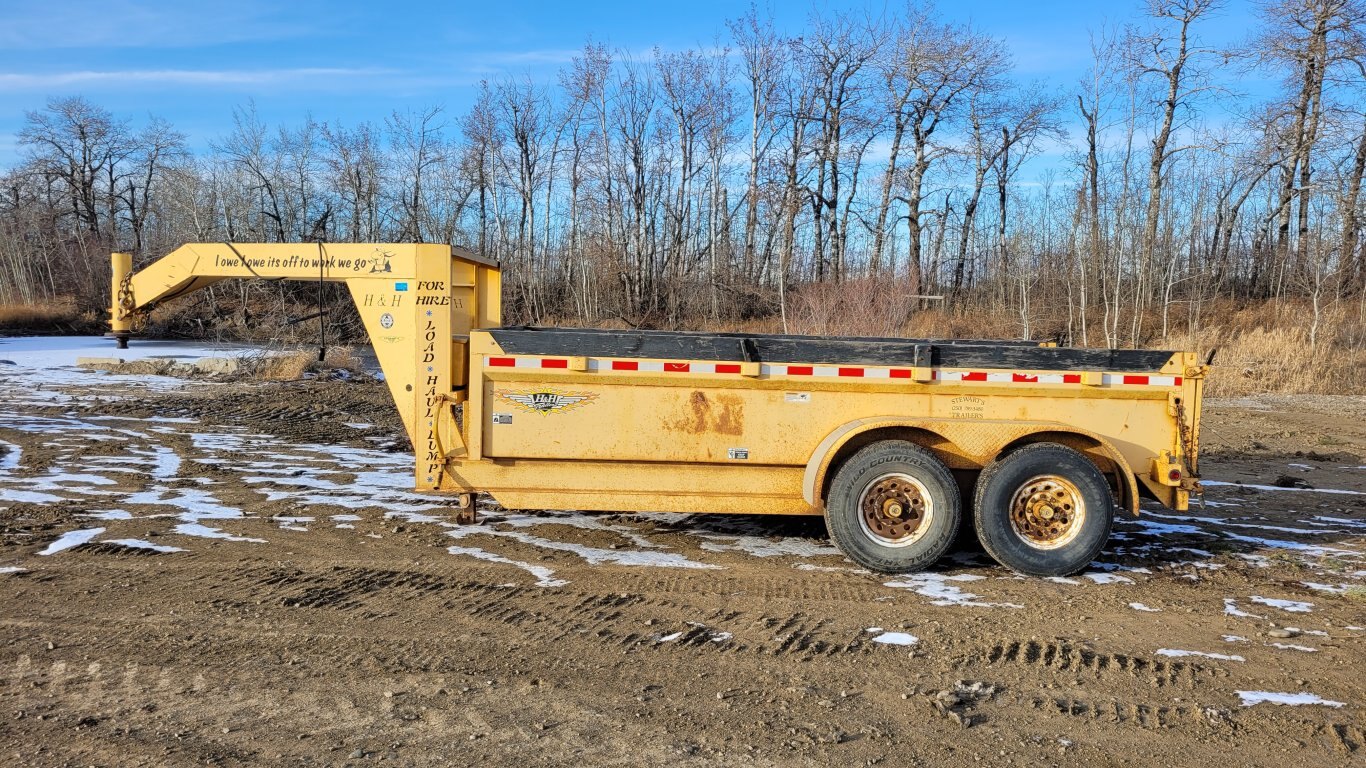 H&H Gooseneck T/A Dump Trailer