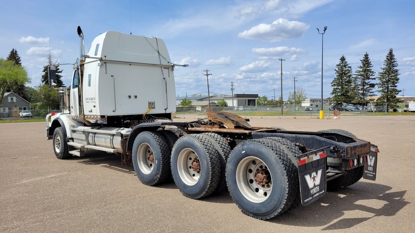 2015 Western Star 4900SA Tridrive Truck Tractor