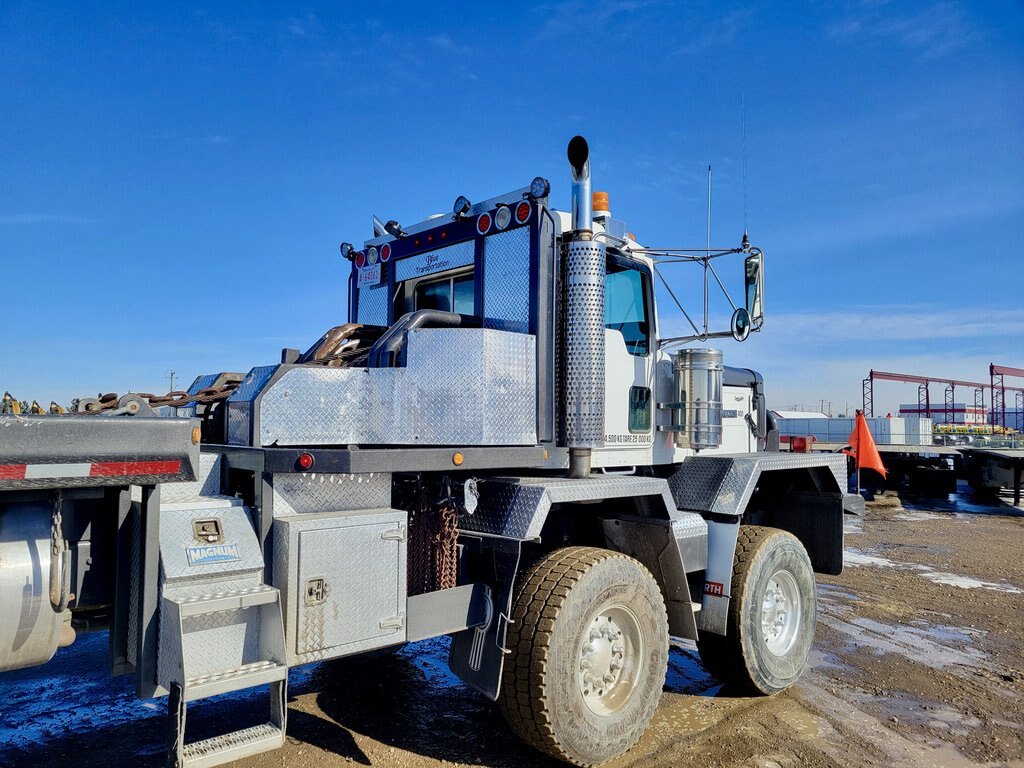 2006 Kenworth C500 8x4 Bed Truck