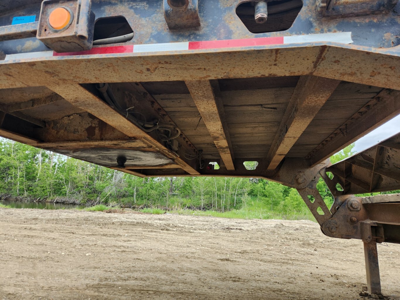 2006 Gerry's 40 Ton Tridem Scissorneck Lowboy Trailer