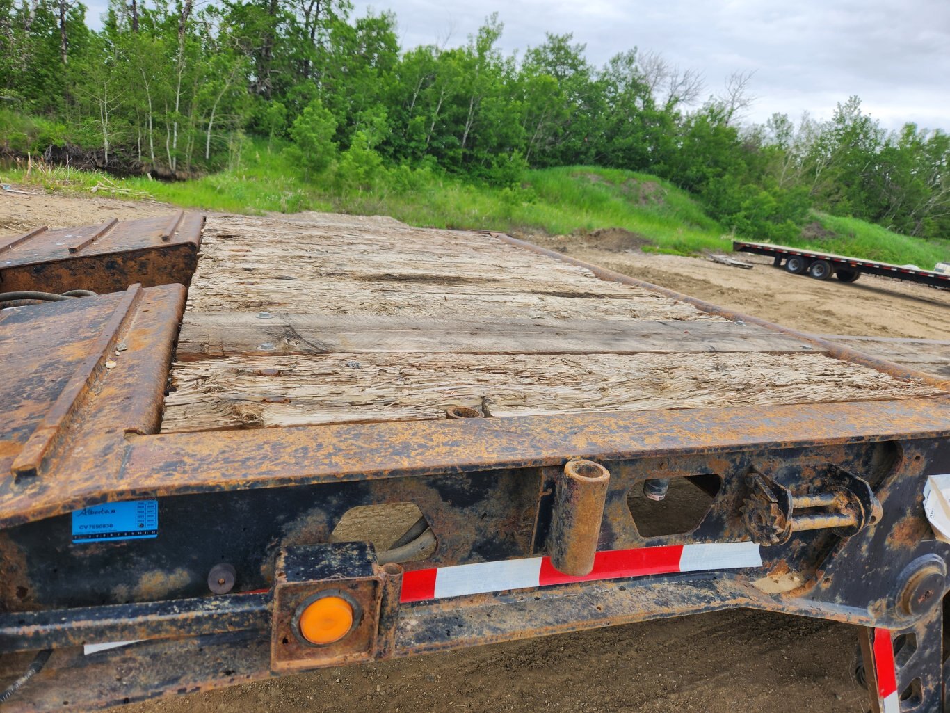 2006 Gerry's 40 Ton Tridem Scissorneck Lowboy Trailer