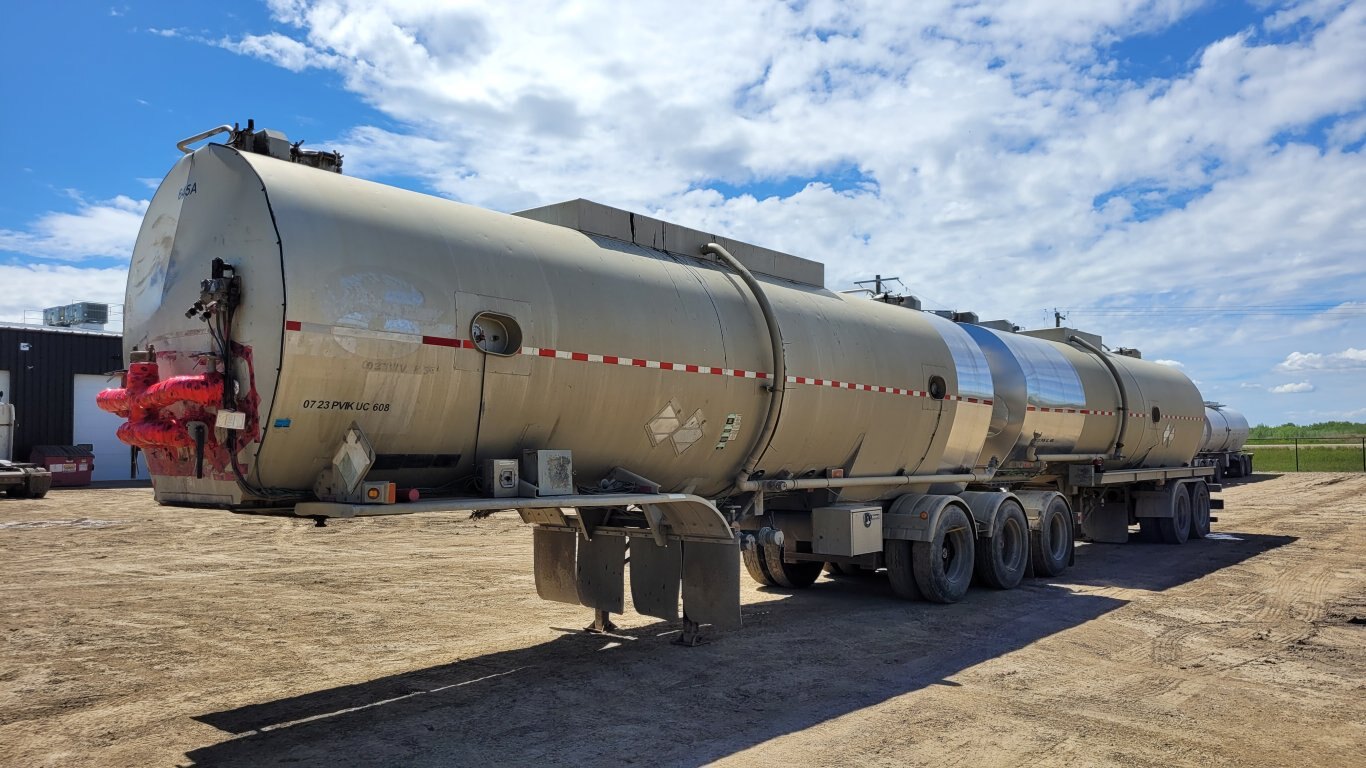 2009 Heil TC 407 Aluminum Super B Tank Trailers