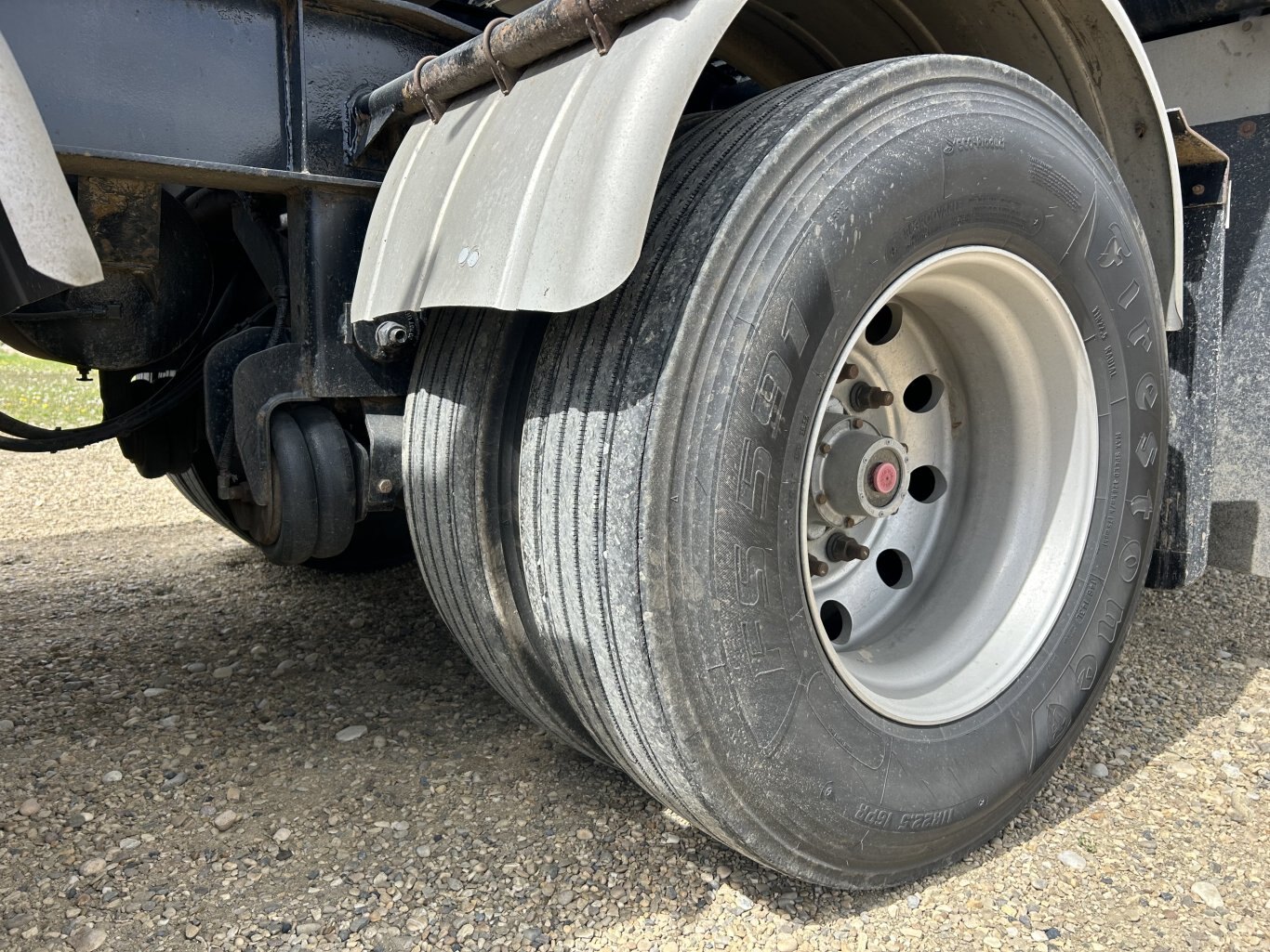 2009 Lode King Steel Super B Grain Trailer