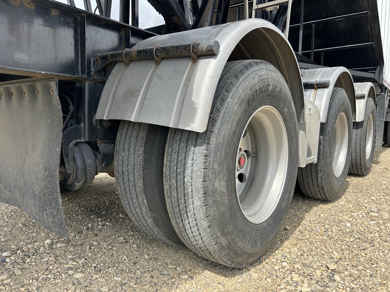 2009 Lode King Steel Super B Grain Trailer