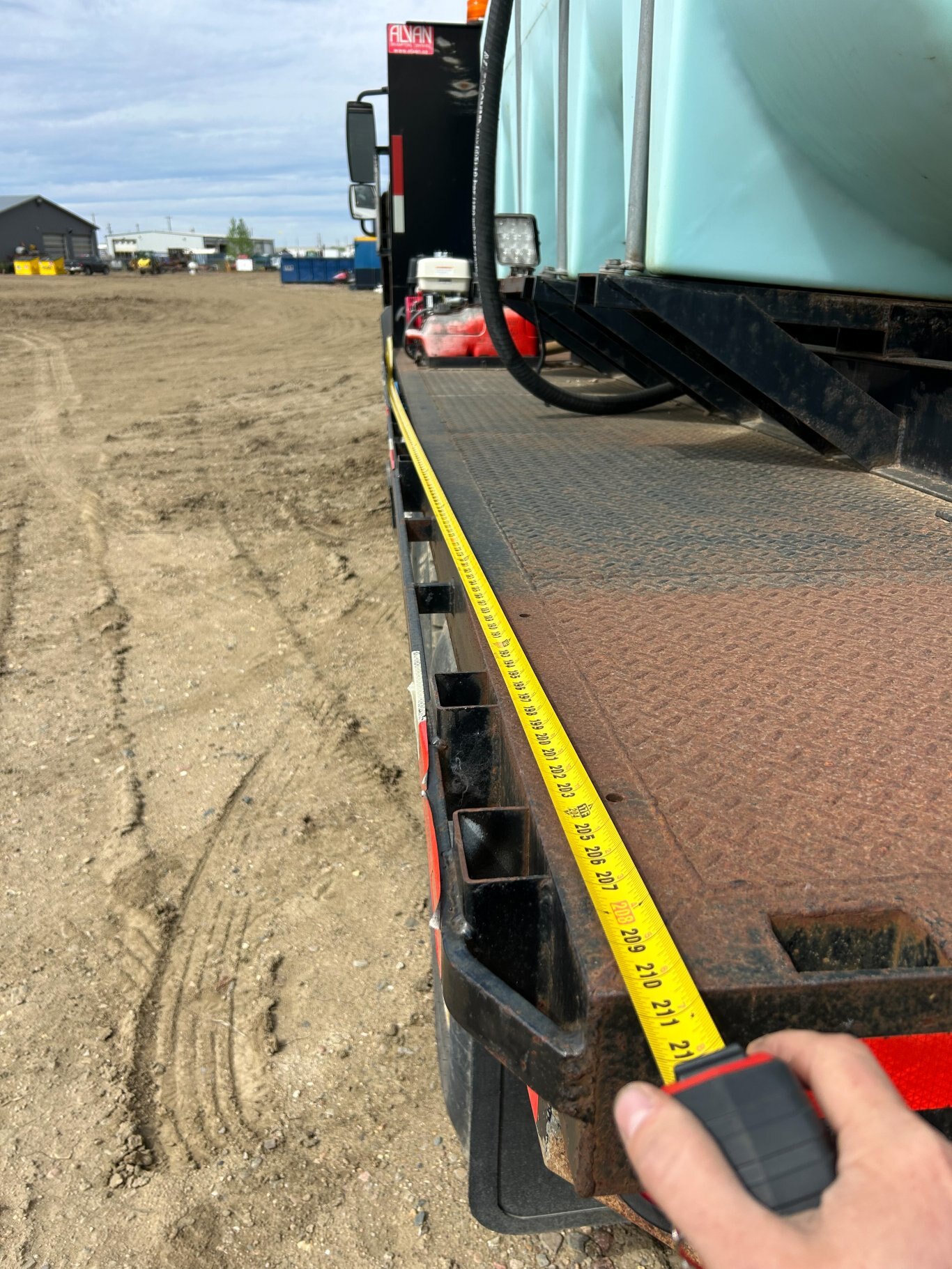 2013 International 7400 Hi Rail Spray Truck