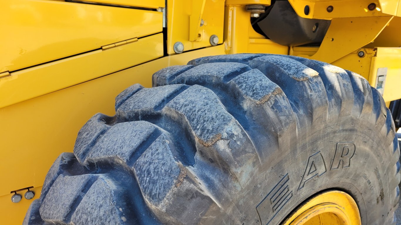 2013 John Deere 624K Wheel Loader