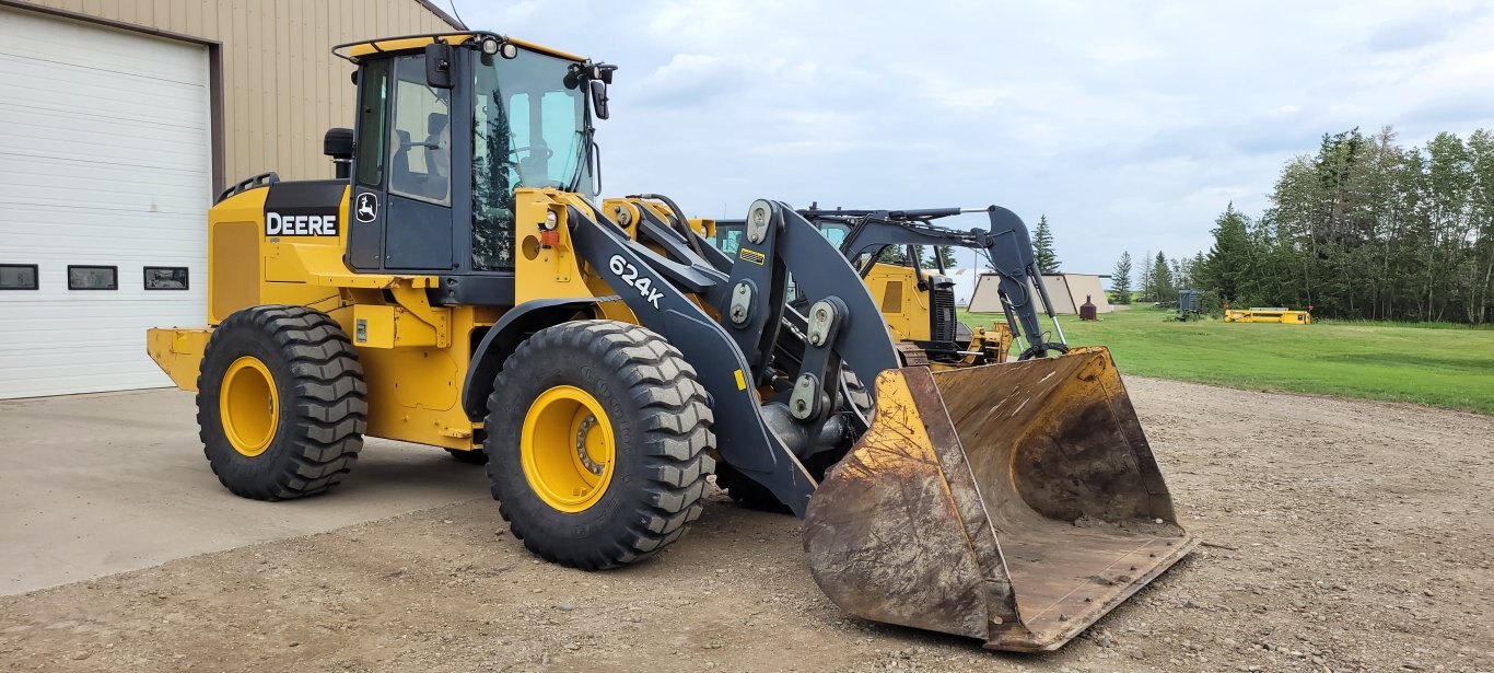 2013 John Deere 624K Wheel Loader