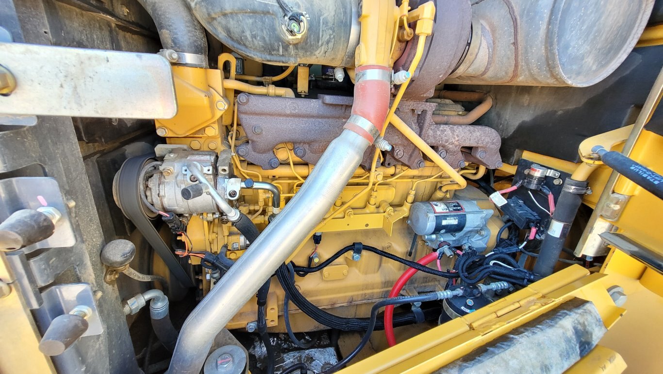 2013 John Deere 624K Wheel Loader