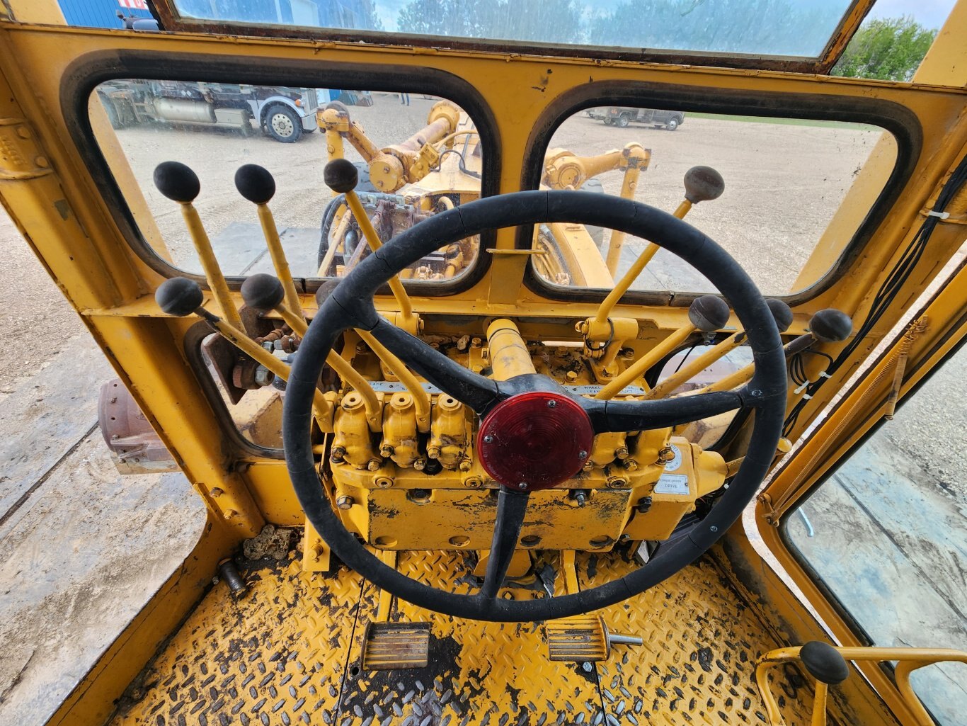 1965 Caterpillar 16 Motor Grader