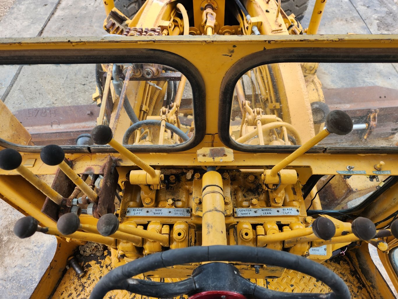 1965 Caterpillar 16 Motor Grader