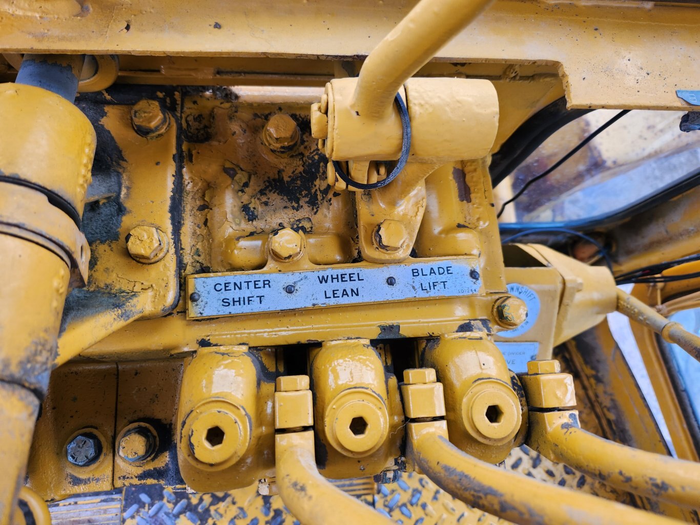 1965 Caterpillar 16 Motor Grader