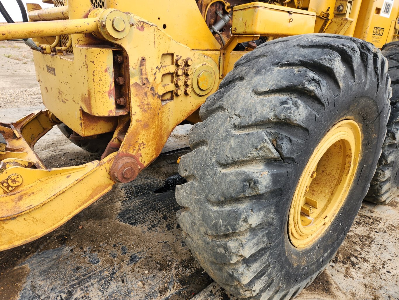 1965 Caterpillar 16 Motor Grader