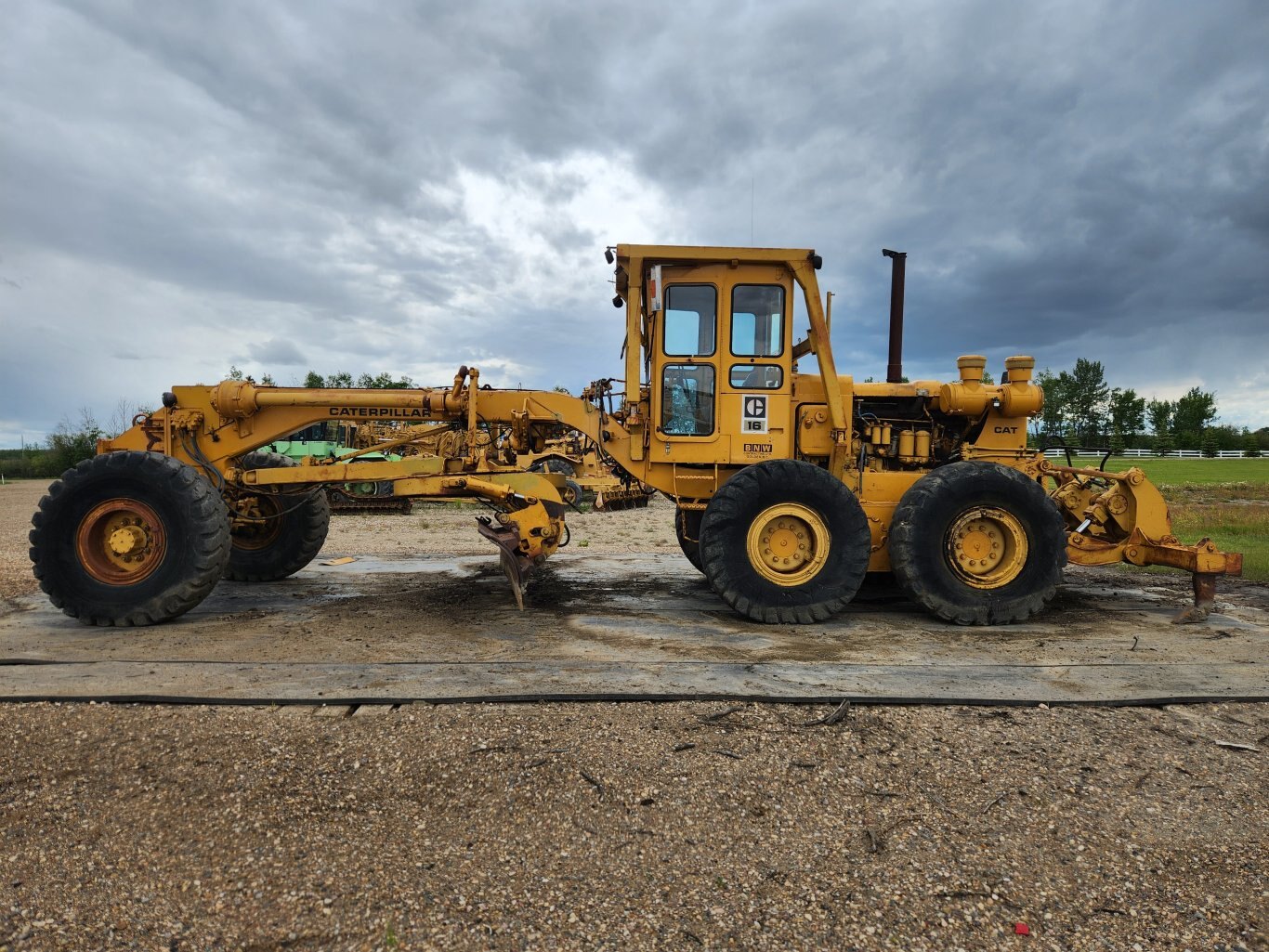 1965 Caterpillar 16 Motor Grader