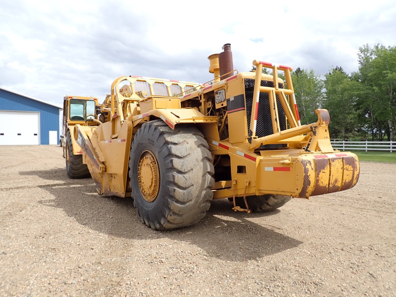 1980 Caterpillar 627B Scraper