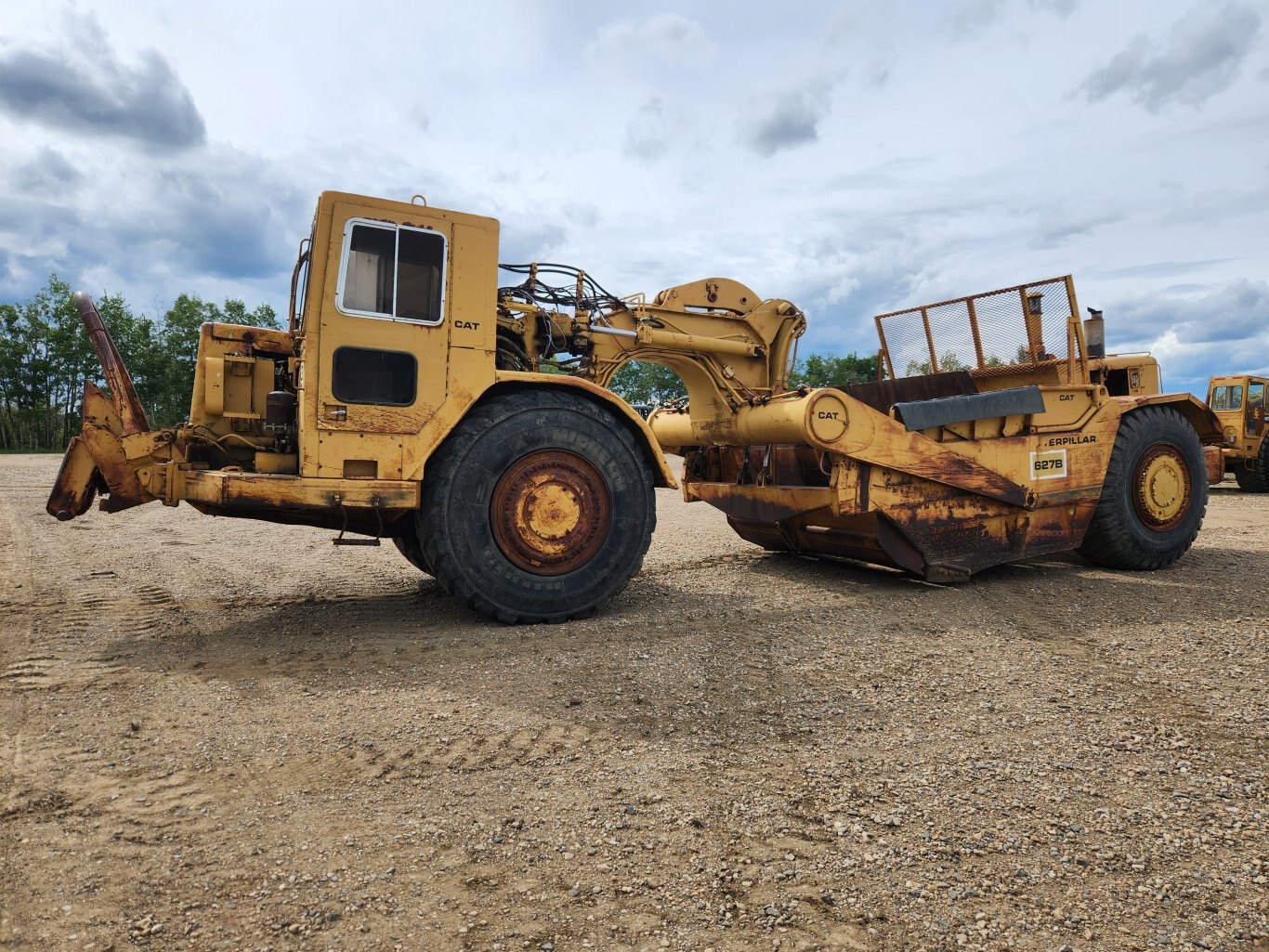 1974 Caterpillar 627B Scraper