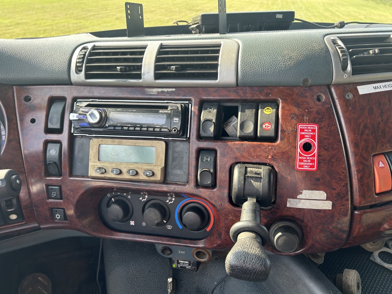 2004 Kenworth K360 T/A Cab and Chassis