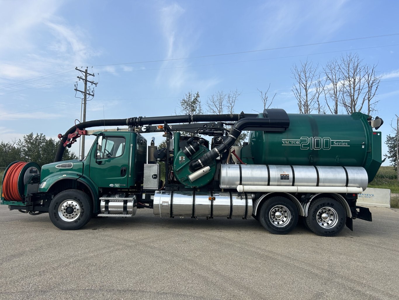 2007 Freightliner T/A FLD Hydro sewer vac