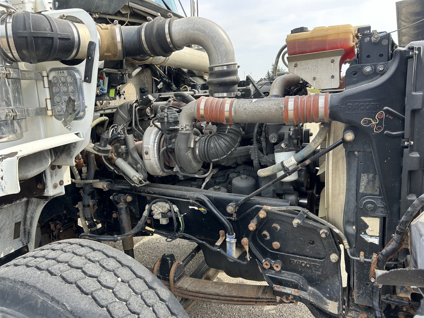 2013 Kenworth T800 T/A Cab and Chassis