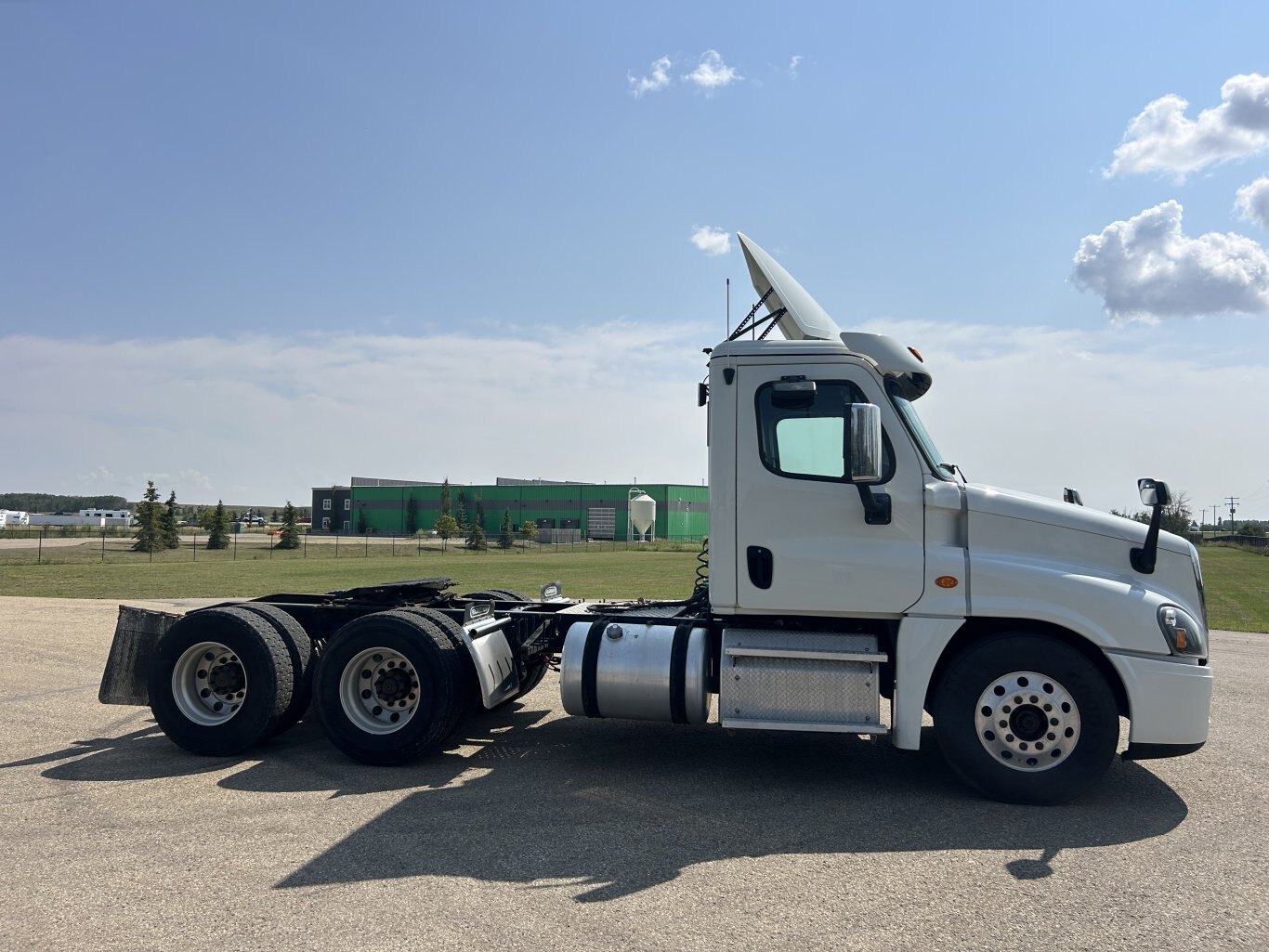 2018 Freightliner Cascadia T/A Truck Tractor