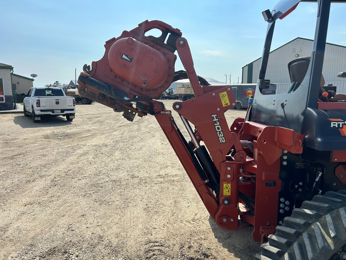 2018 Ditch Witch RT120 Quad track plow