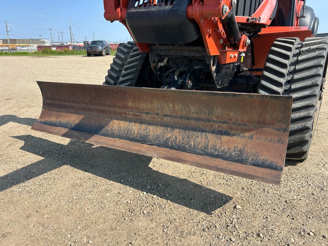 2018 Ditch Witch RT120 Quad track plow