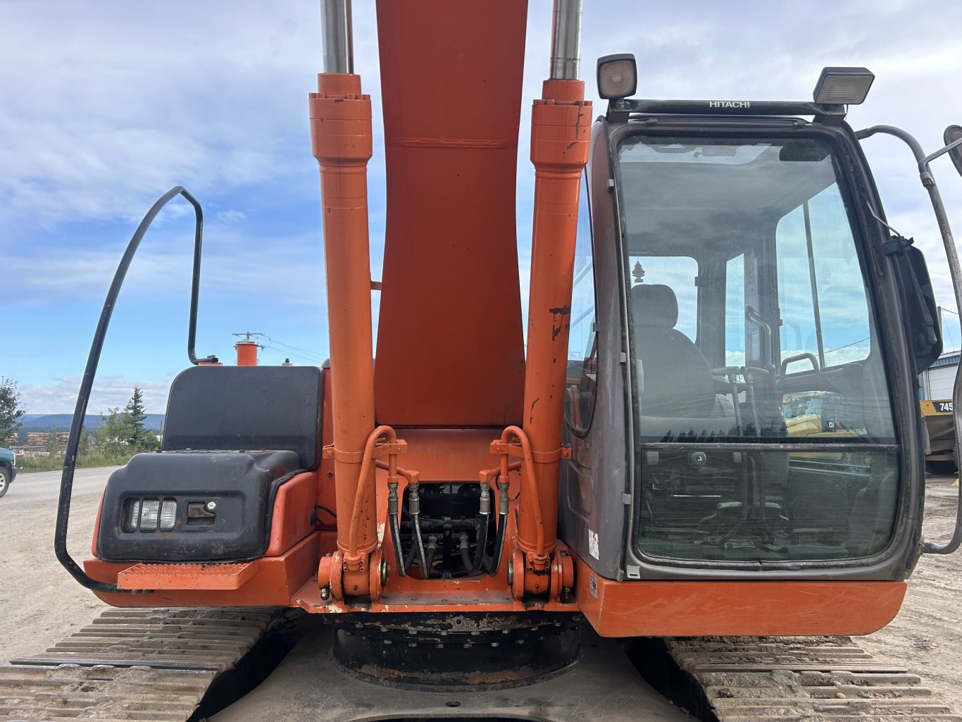 2006 Hitachi ZX230LC Excavator