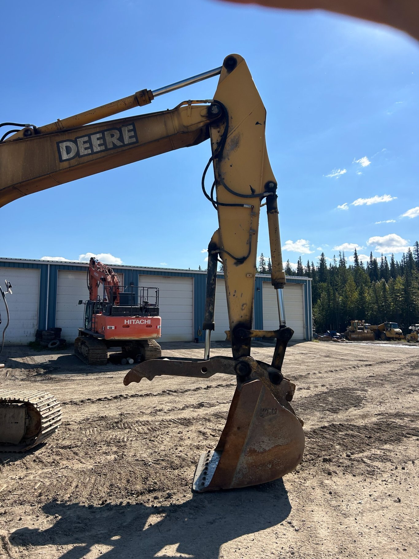 2005 John Deere 270C LC Excavator w/ Thumb