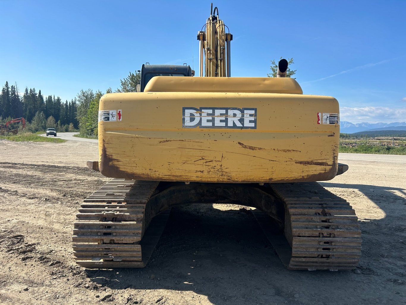 2005 John Deere 270C LC Excavator w/ Thumb