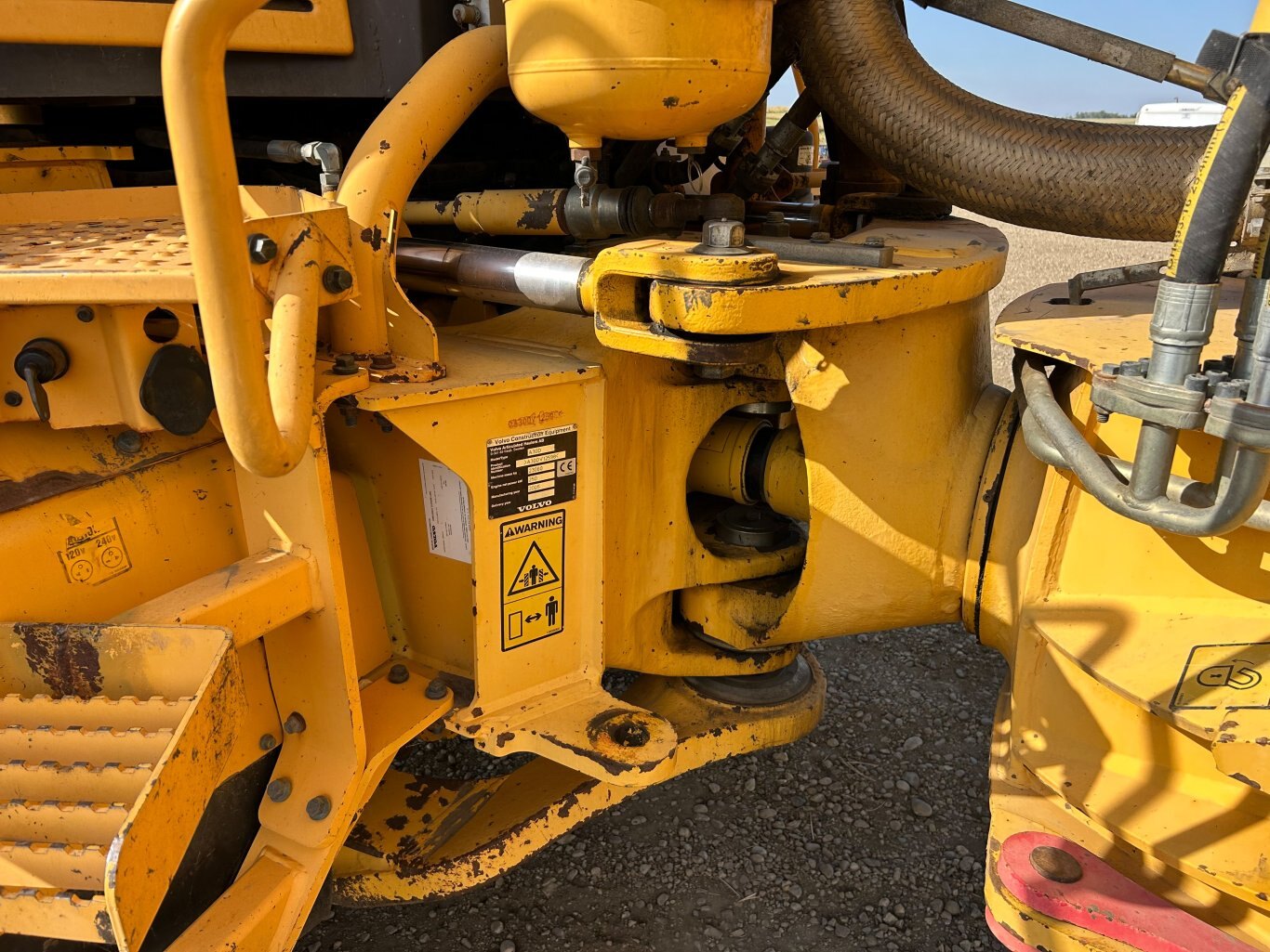 2005 Volvo A30D Articulating Dump Truck